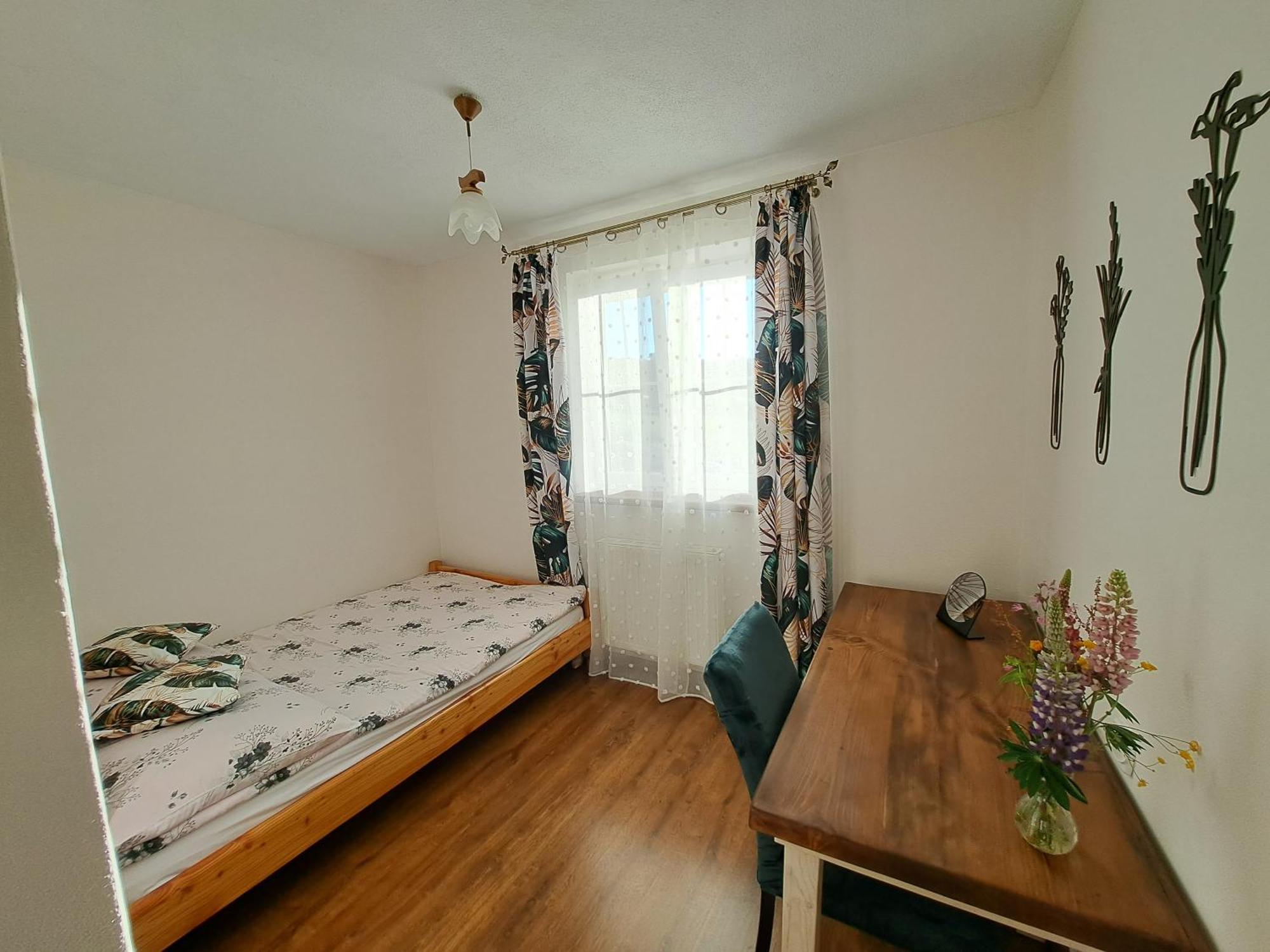 Willa Diana- Z Panorama Jeziora I Gor W Polanczyku Bilik gambar